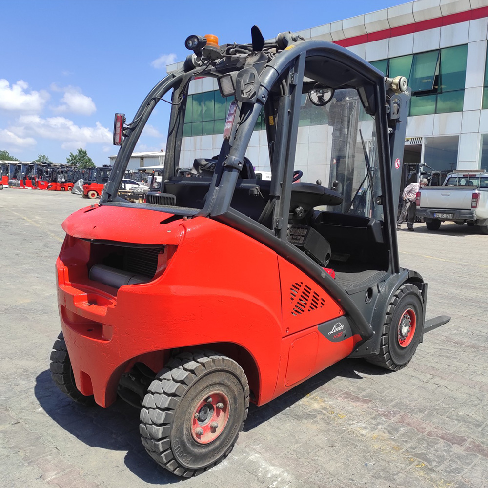 LINDE H30D-393-02 Dizel Forklift (F1.5021)