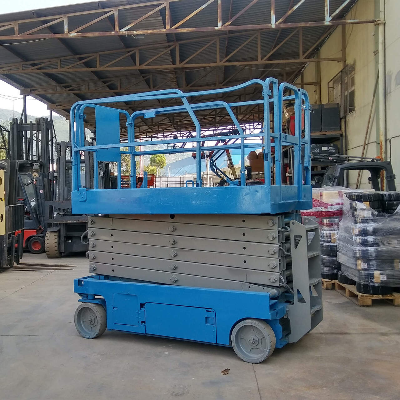 GENIE GS4047  Makaslı Platform Manlift (J1.3739)
