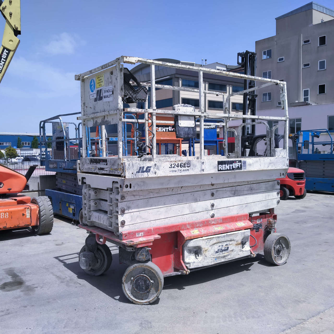 JLG 3246ES  Makaslı Platform Manlift (J1.4958)