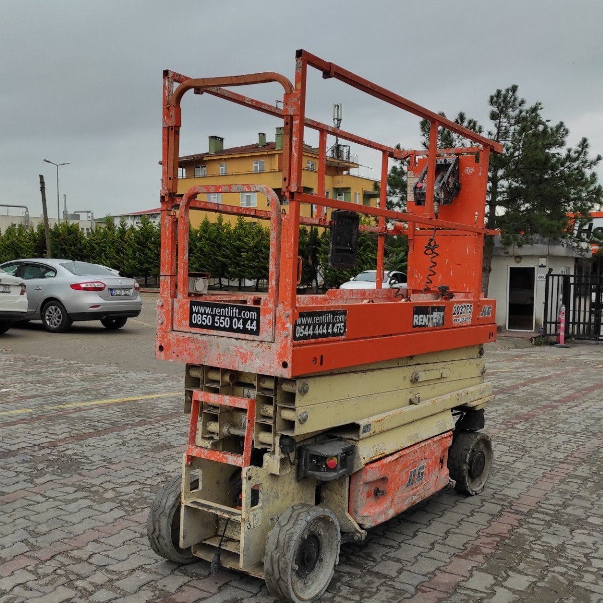 JLG 2032ES  Makaslı Platform Manlift (J1.5227)