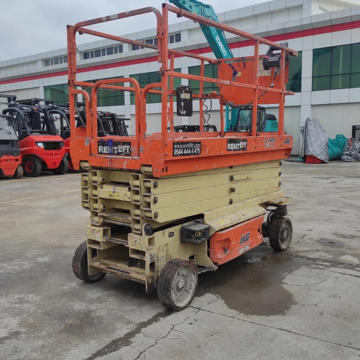 JLG 3246ES  Makaslı Platform Manlift (J1.5563)
