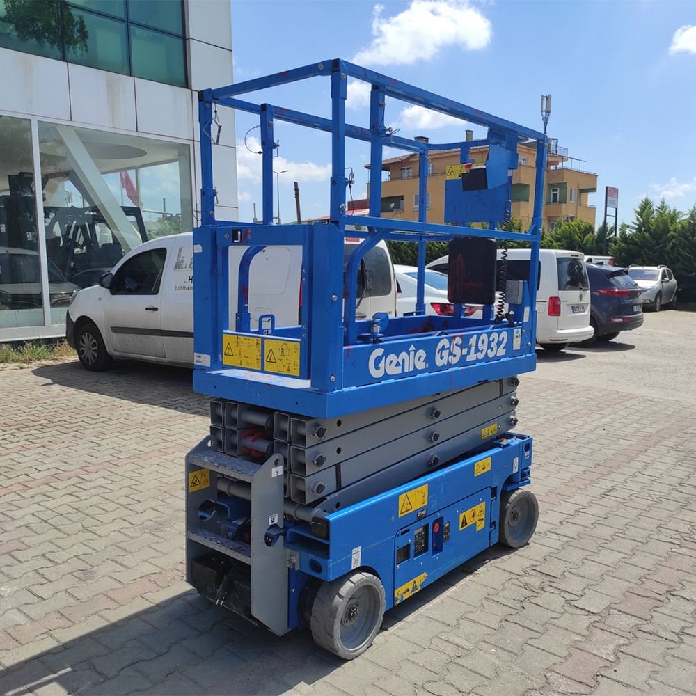 GENIE GS1932  Makaslı Platform Manlift (J1.7040)